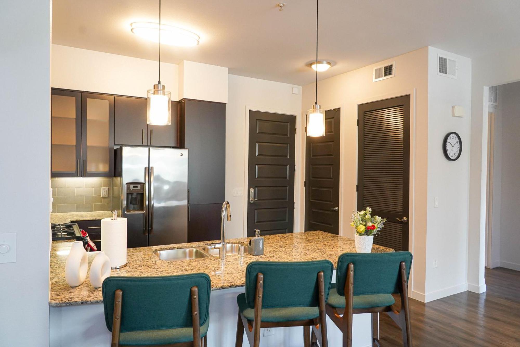 Lux 2 Bedroom In Woodland Hills Лос-Анджелес Экстерьер фото